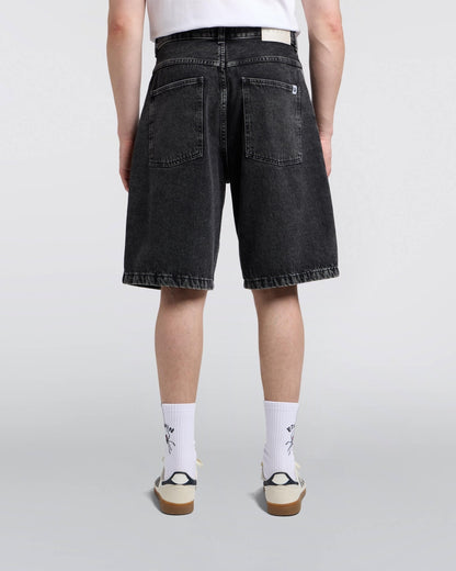 Worker Short Black Matt Wash
