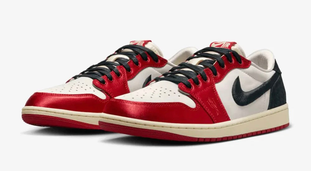 Jordan 1 Retro Low OG Trophy Room Away