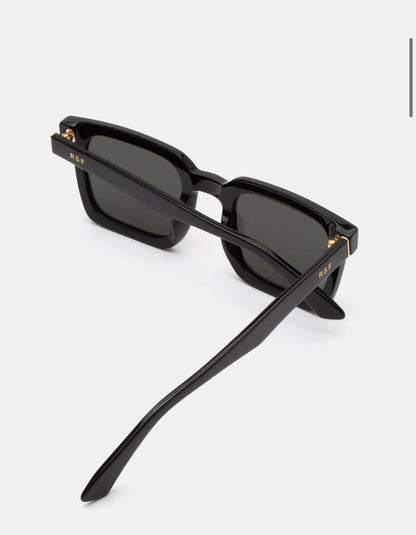 Secolo Black